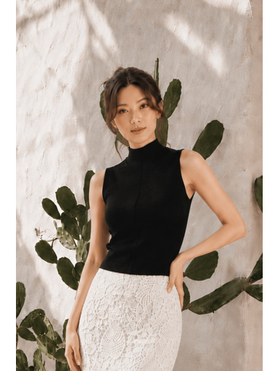 Muse Black Top